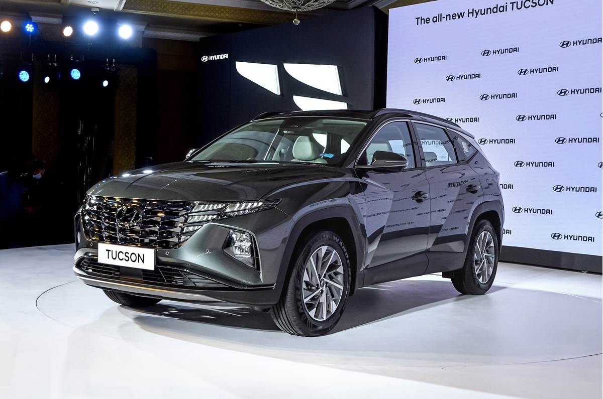New Hyundai Tucson front